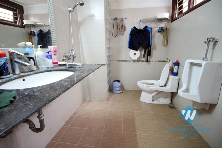 Modern detached villa rental in Tay Ho
